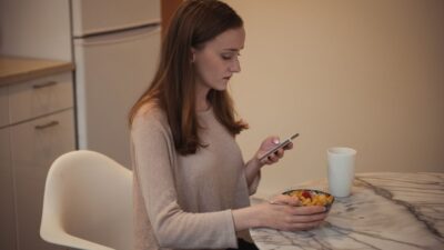 Average Daily Phone Screen Time